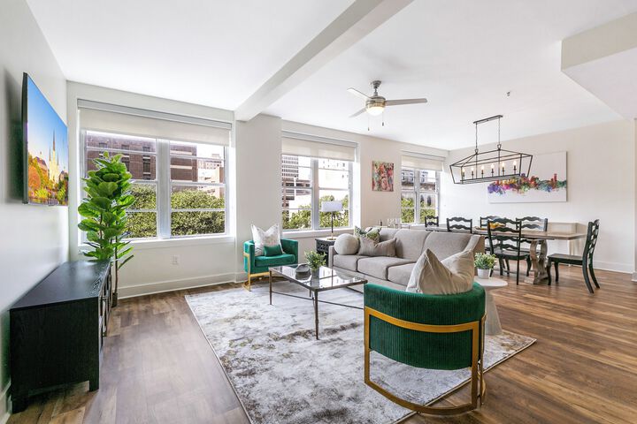 Festive 4BR Condo in the Heart of NOLA in New Orleans, LA