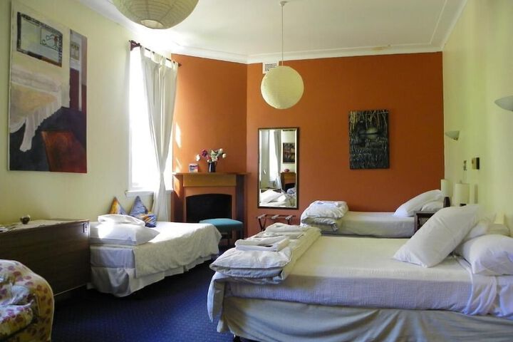 Room 5 of 39
