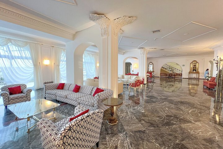 Lobby Entry