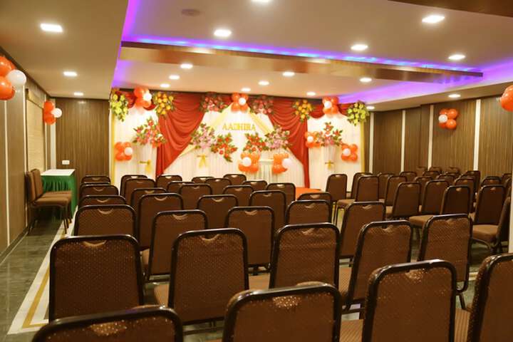 Ballroom/Hall 43 of 47