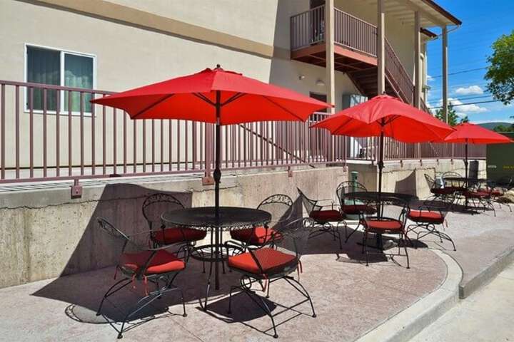 Property Grounds 30 of 39