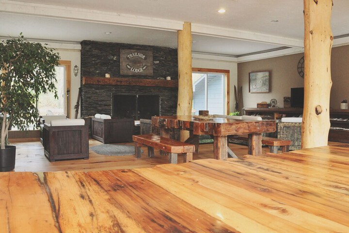 Hotel Interior 69 of 77