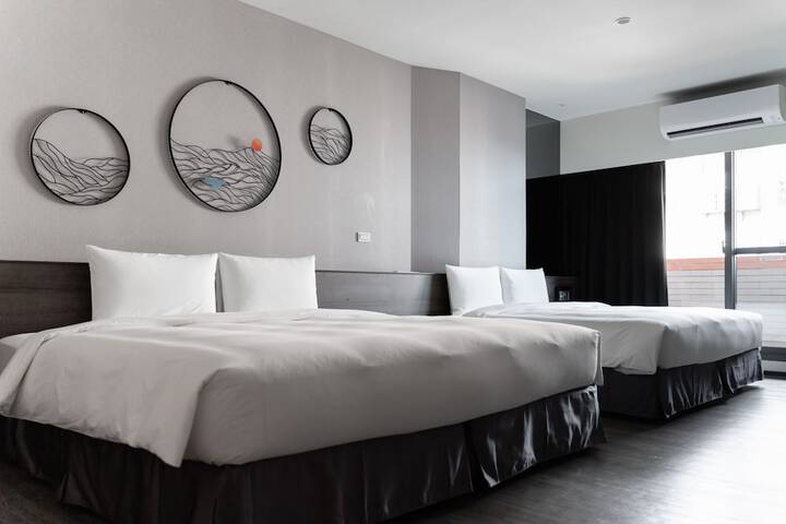 Room 7 of 43