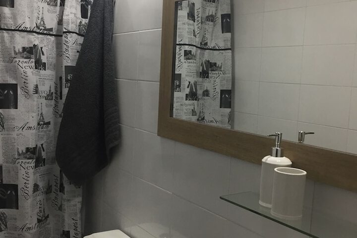Room 54 of 64