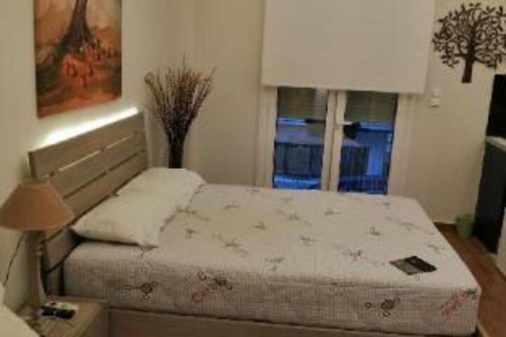 Room 3 of 12