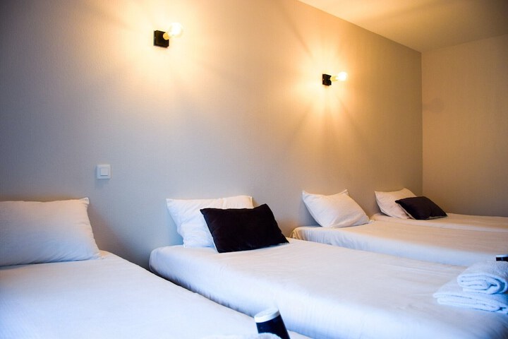 Room 14 of 60