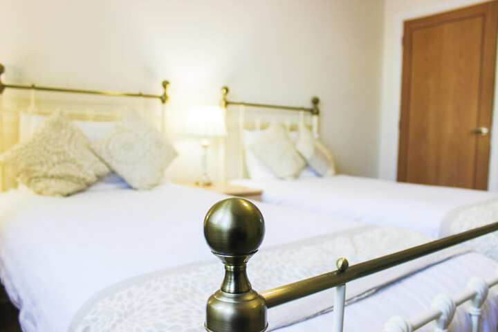 Room 2 of 22