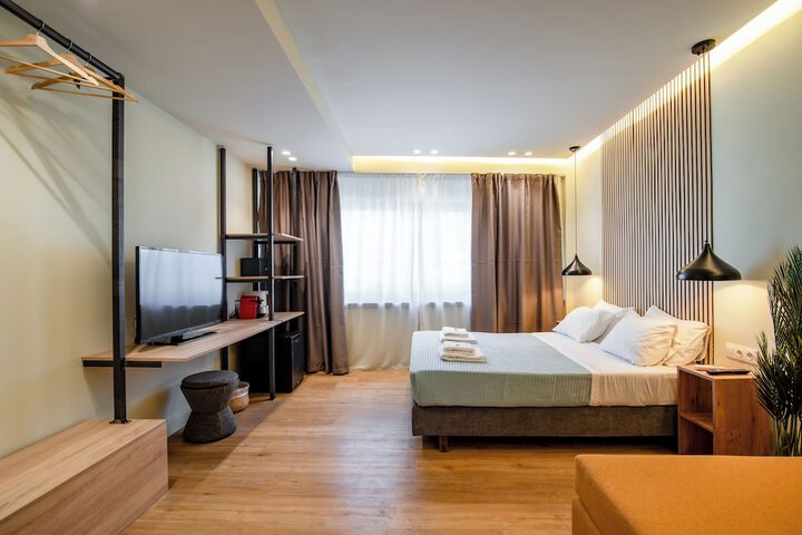 Room 28 of 151