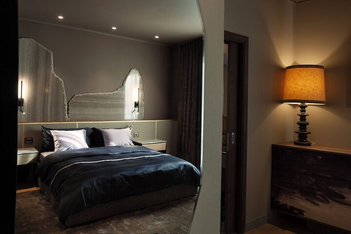 Room 64 of 257