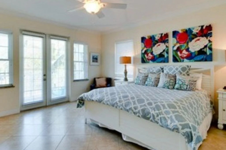 Photo of Bimini Bay by RedAwning