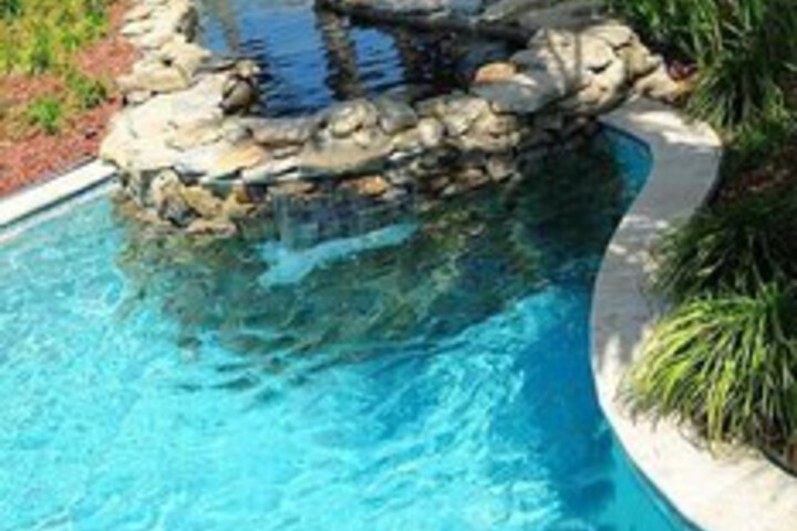 Pool 33 of 58