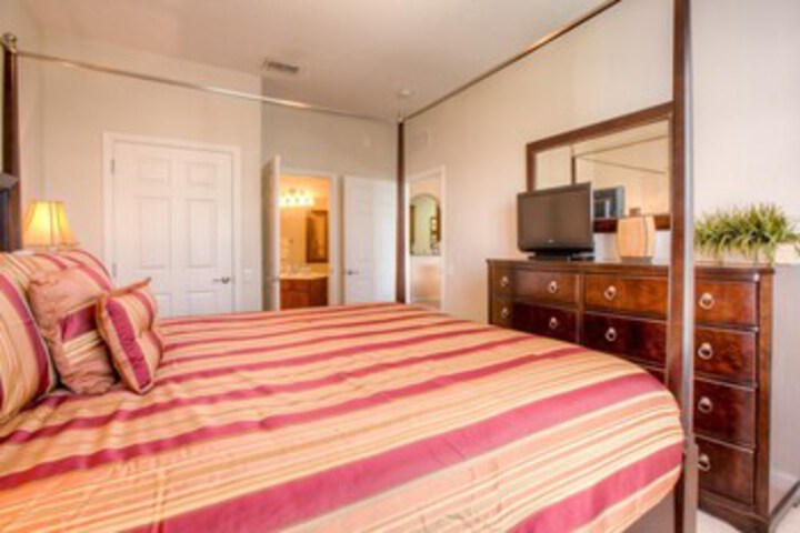 Hotel 30 of 61