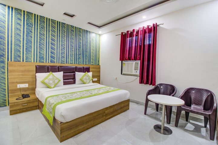 Room 16 of 27
