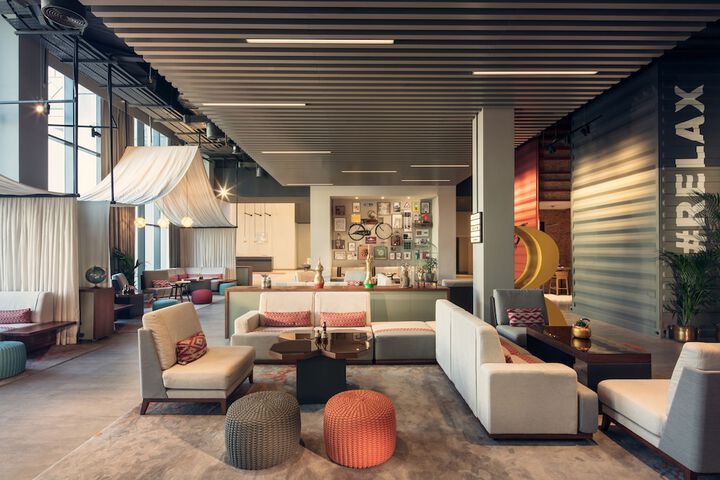 Guest Lobby