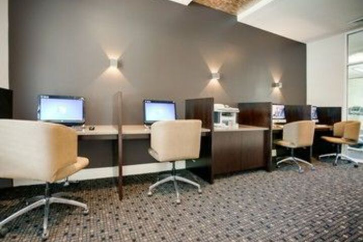 Business Center 6 of 41