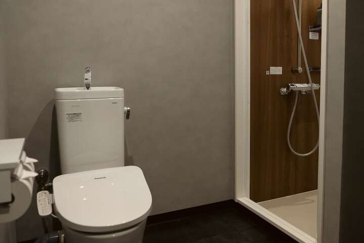 Room 115 of 146