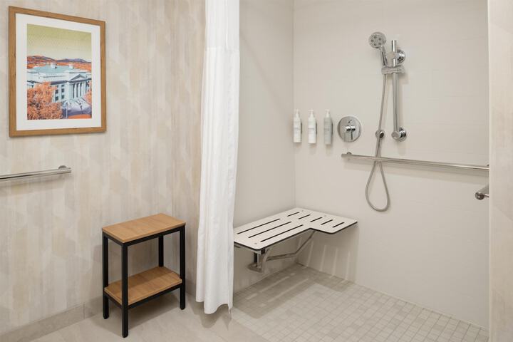 Room 34 of 57