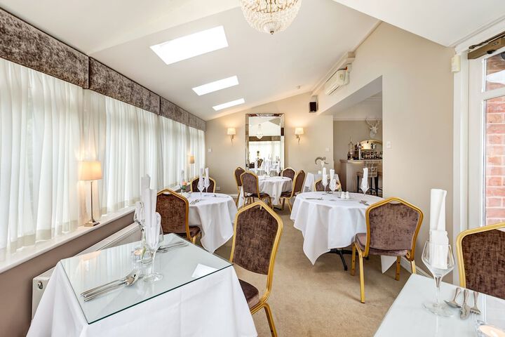 Dining Photos