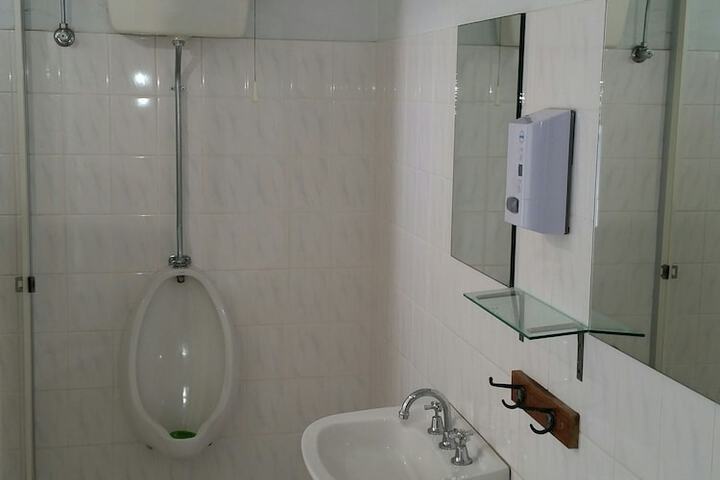 Room 30 of 72