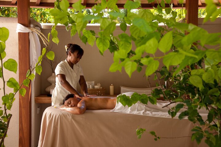 Massage in accommodation