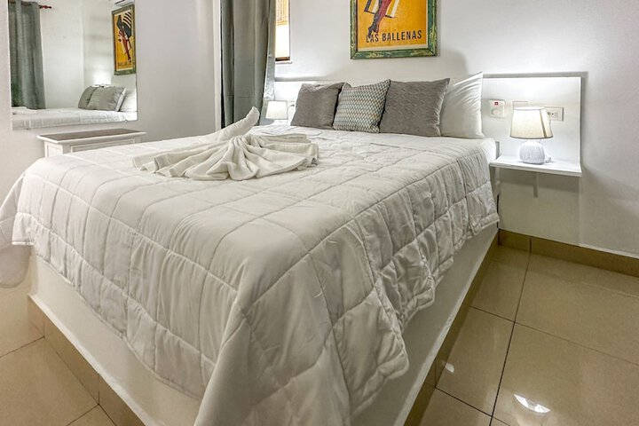 Room 5 of 29