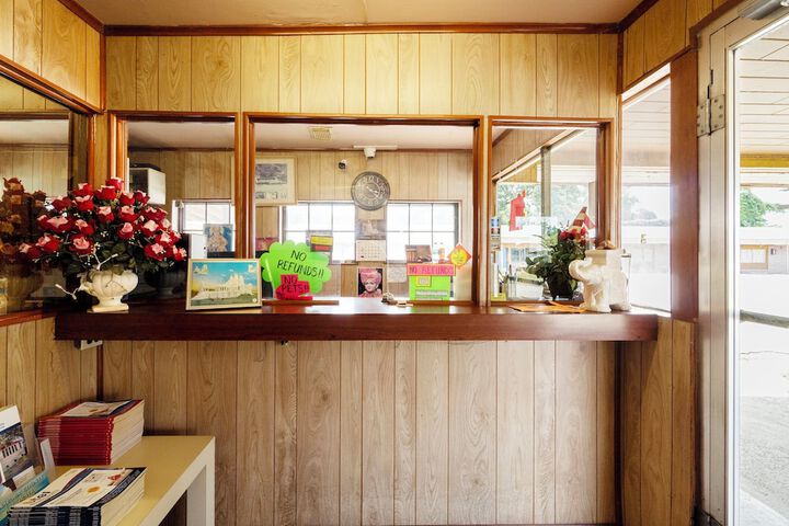 Hotel Interior 3 of 41