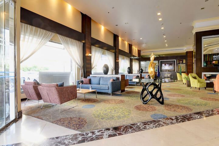 Guest Lobby