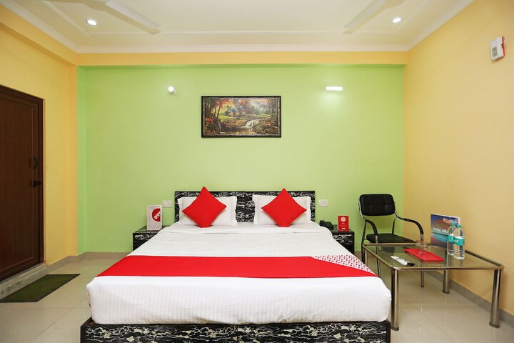 Room 18 of 22