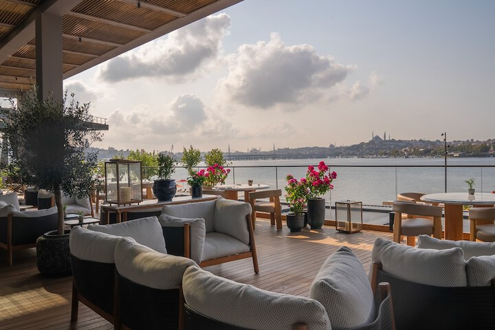 Terrace/Patio 87 of 89