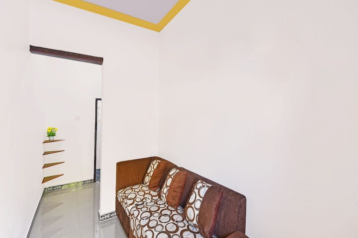 Room 26 of 37