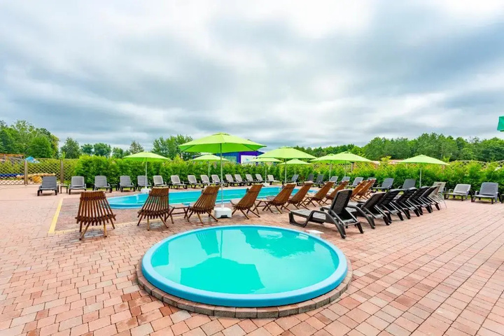 Pool 6 of 12