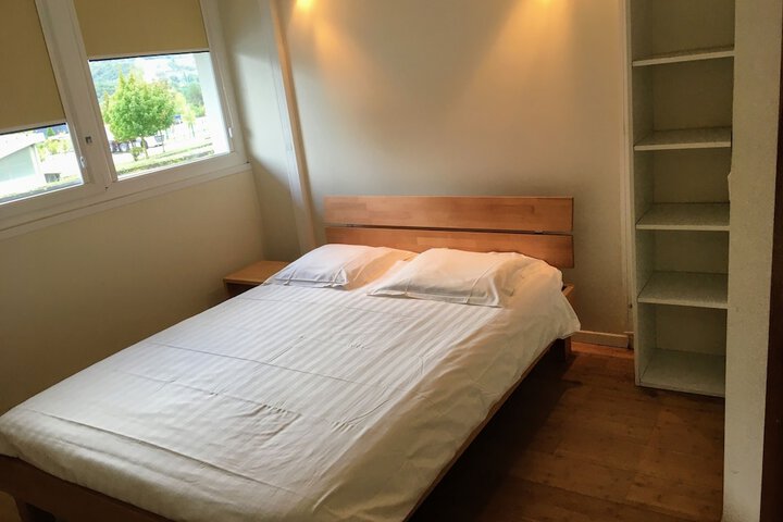 Room 6 of 36