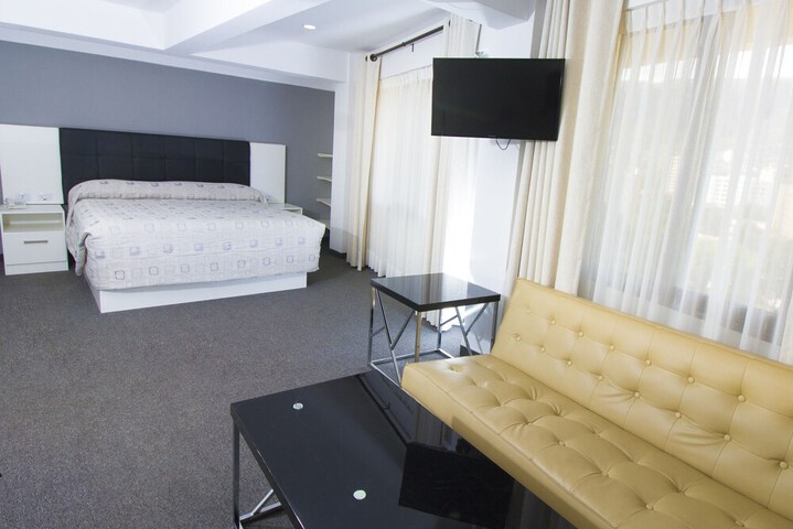 Room 12 of 47