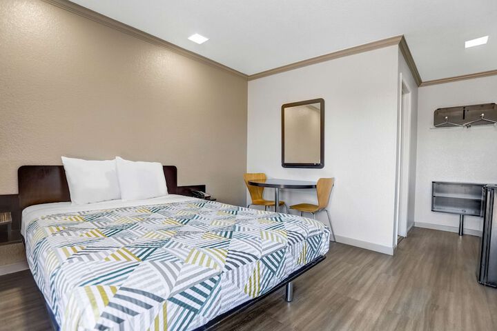 Queen Bed Accessible (1 of 6)