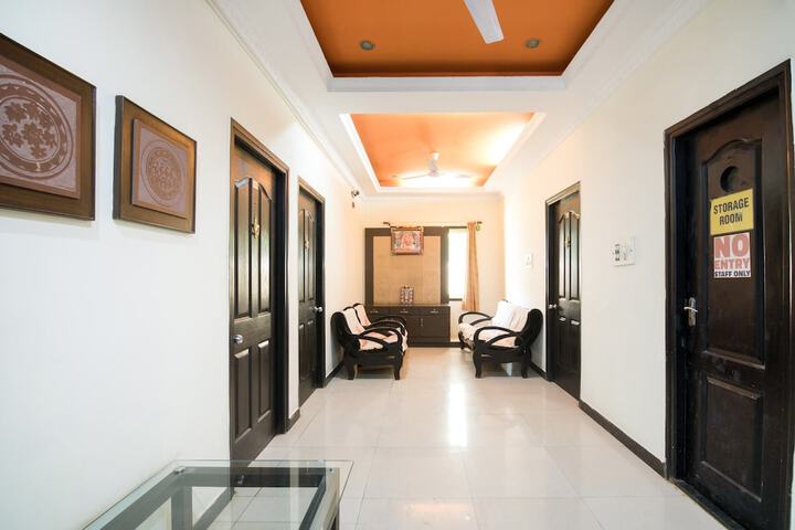 Hotel Interior 2 of 22