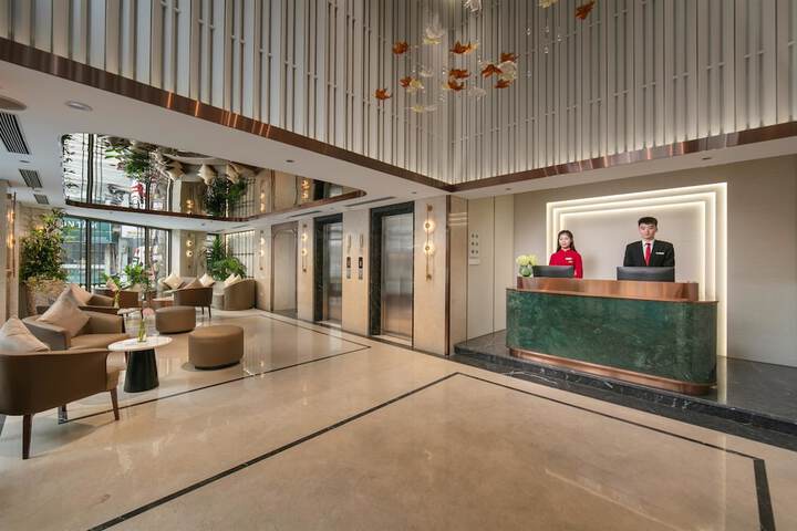 Guest Lobby