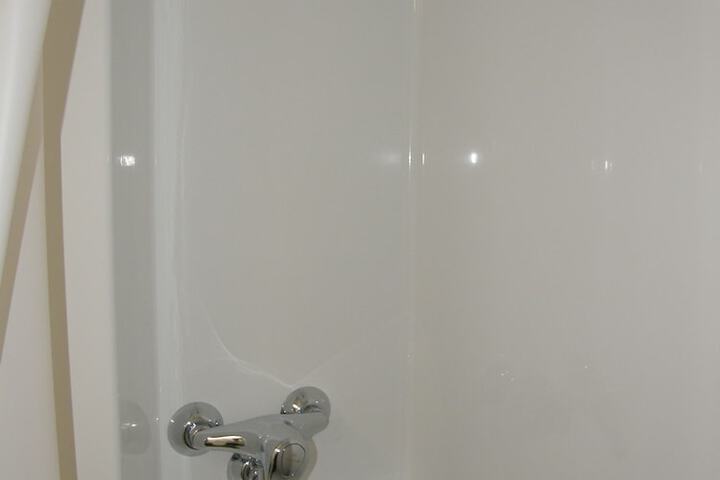 Room 12 of 25