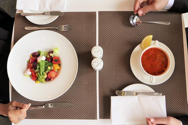 Dining 76 of 112