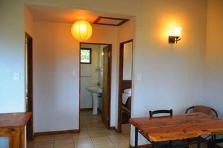 Room 5 of 18