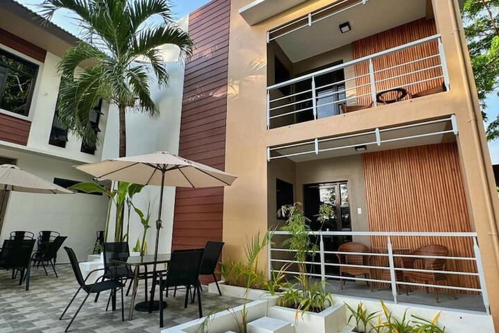 Hotel 52 of 54