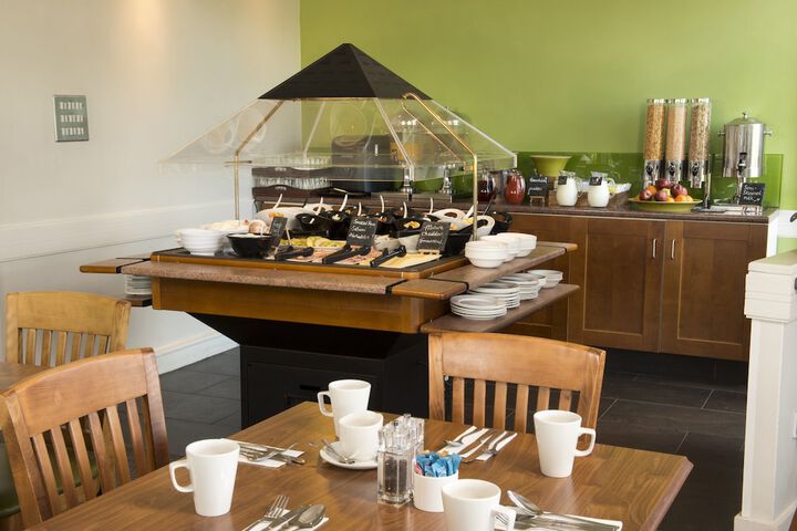 Breakfast/Coffee Service 70 of 156