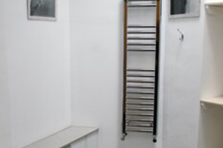 Room 3 of 22
