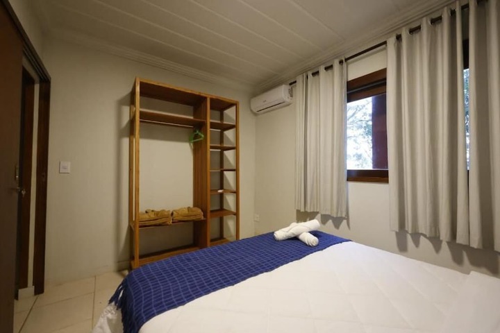 Room 62 of 136