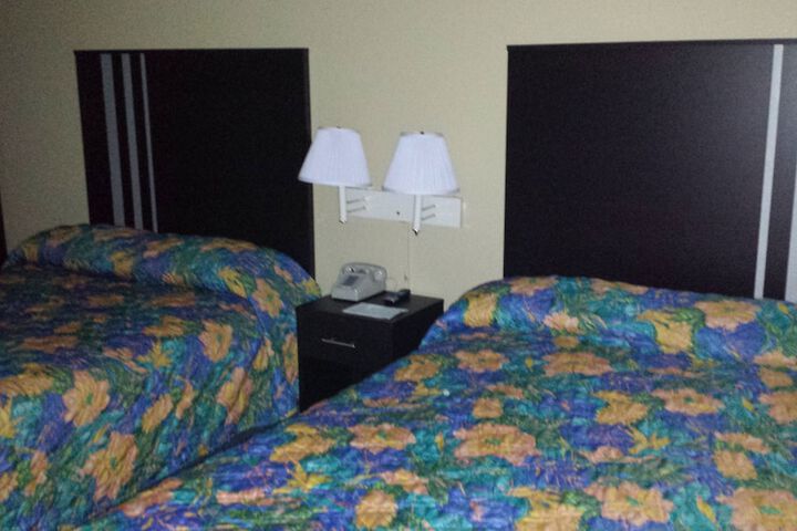 Room 17 of 50