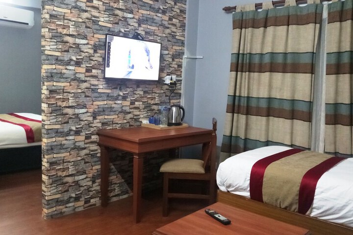 Room 14 of 41