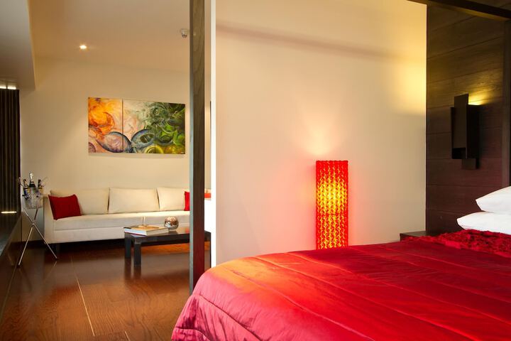Room 12 of 47