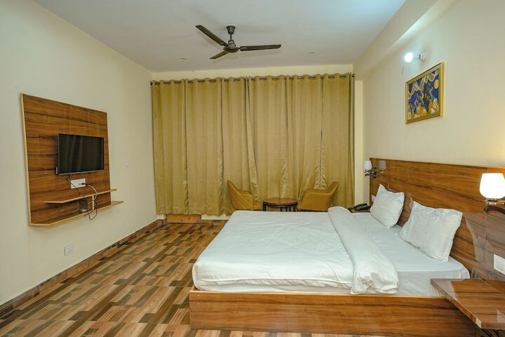 Room 10 of 47
