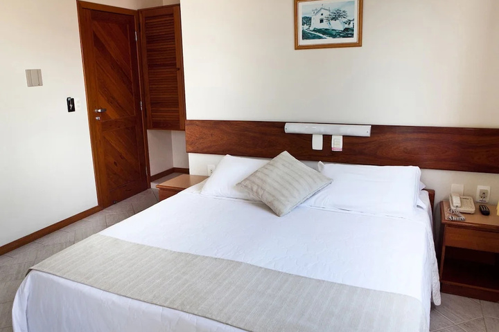 Room 3 of 21