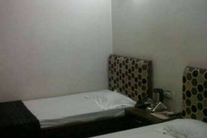 Hotel Bhawna Palace