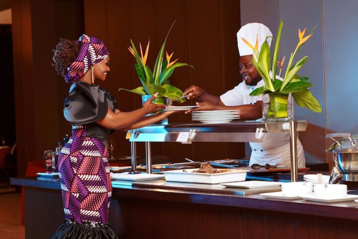 Dining 40 of 53